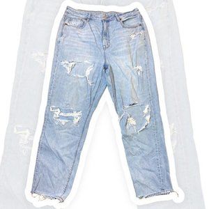 American Eagle Light Blue Distress Jeans- size 12